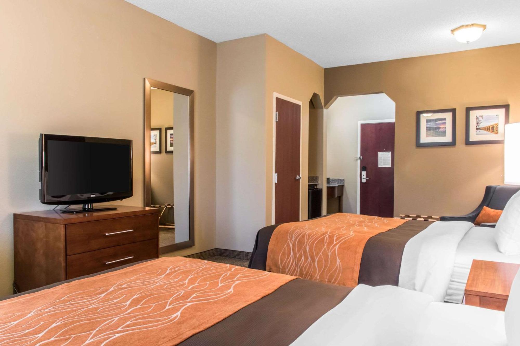 Comfort Inn Lancaster County Columbia Exterior photo