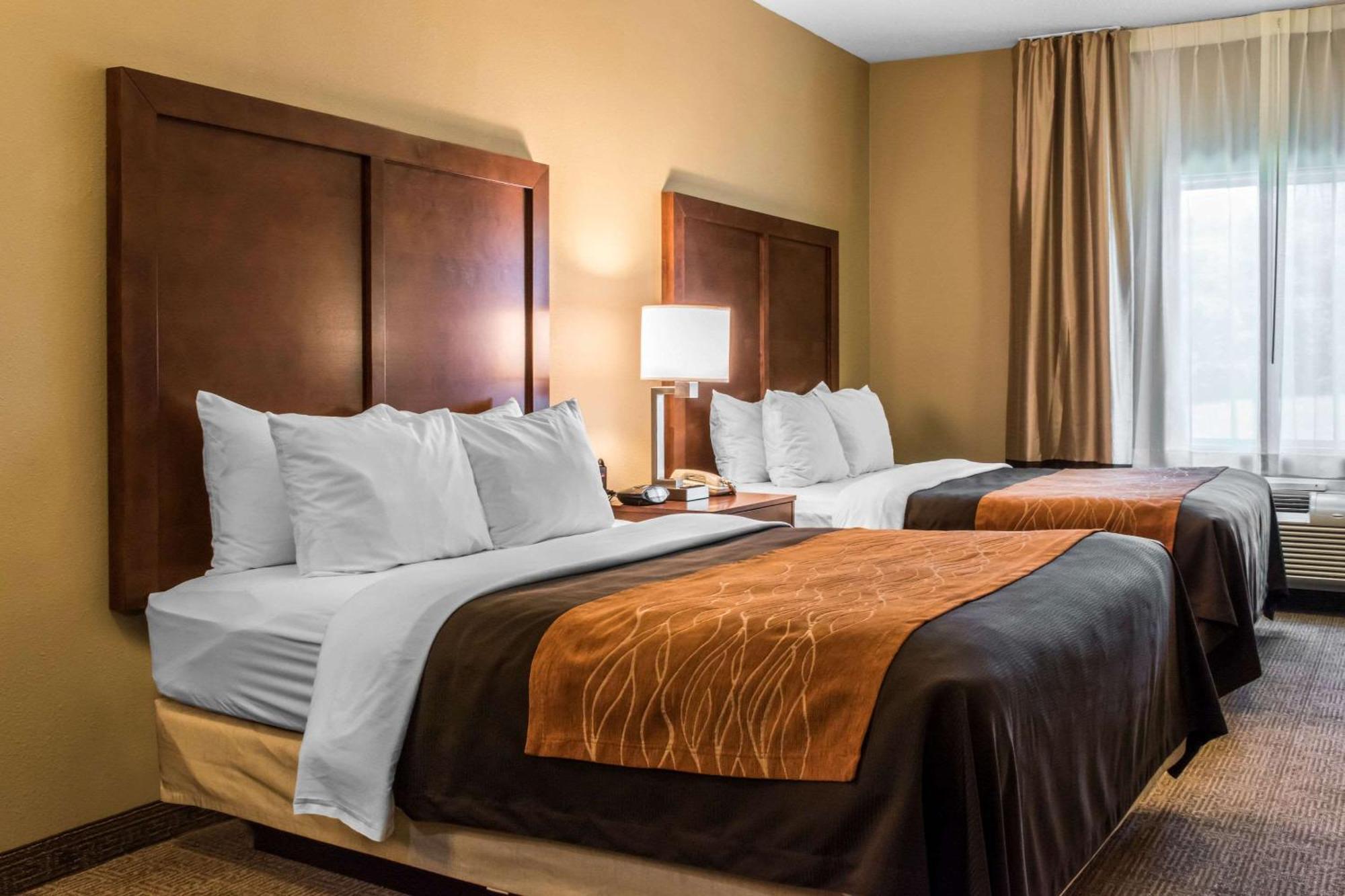 Comfort Inn Lancaster County Columbia Exterior photo